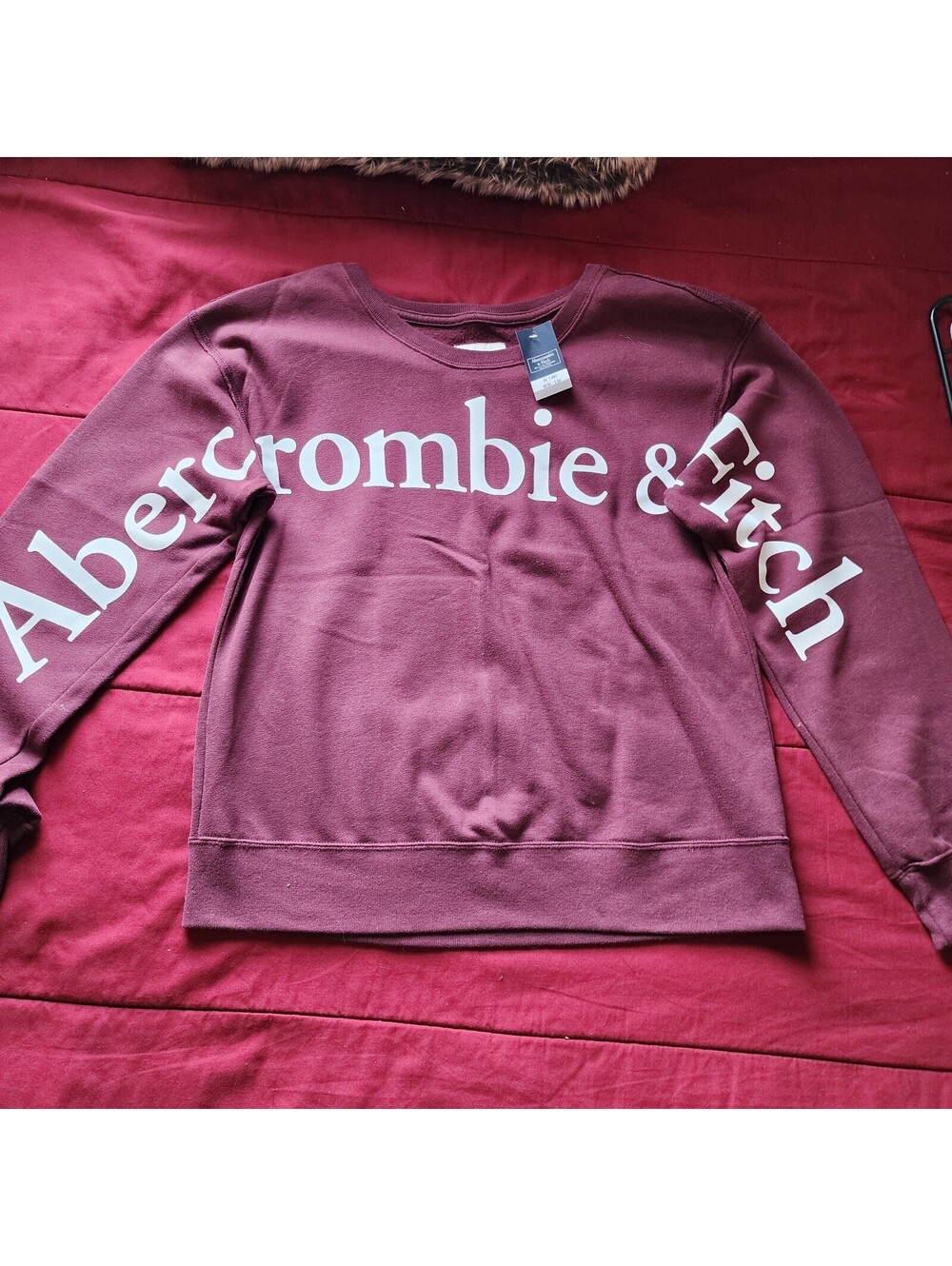 Abercrombie & Fitch Burgundy Knit Logo Pullover Crew Neck Sweater Size M